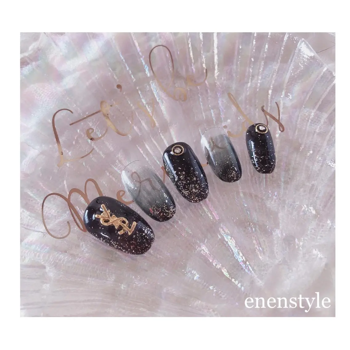 ミディアム ネイル グラデーション ハンドネイル 🐾enen style 🐾のネイルデザイン