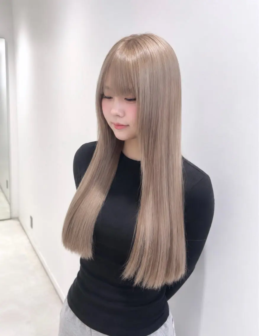 ロング ヘアカラー ‎🤍透明感艶カラ ー🫧あこ🎀のヘアスタイル
