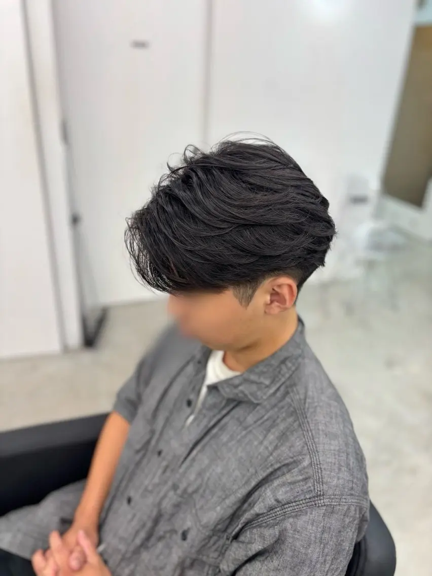 パーマ メンズ カット パーマ 山田 瑛司のヘアスタイル
