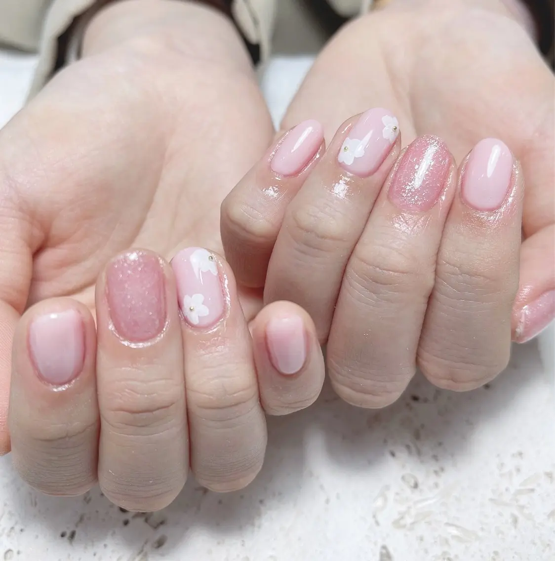 ネイル AURA NAIL 🌟鶴見店のネイルデザイン