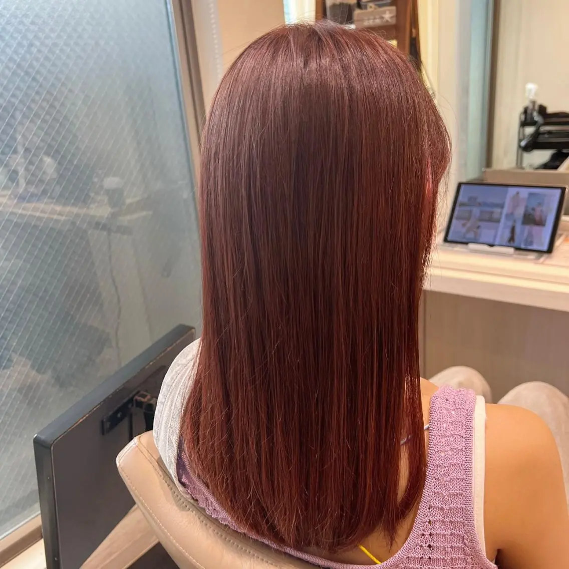 セミロング カラー インナーカラー ピンクカラー 三箇島陽香/髪質改善 クロスパーマ縮毛矯正のヘアスタイル