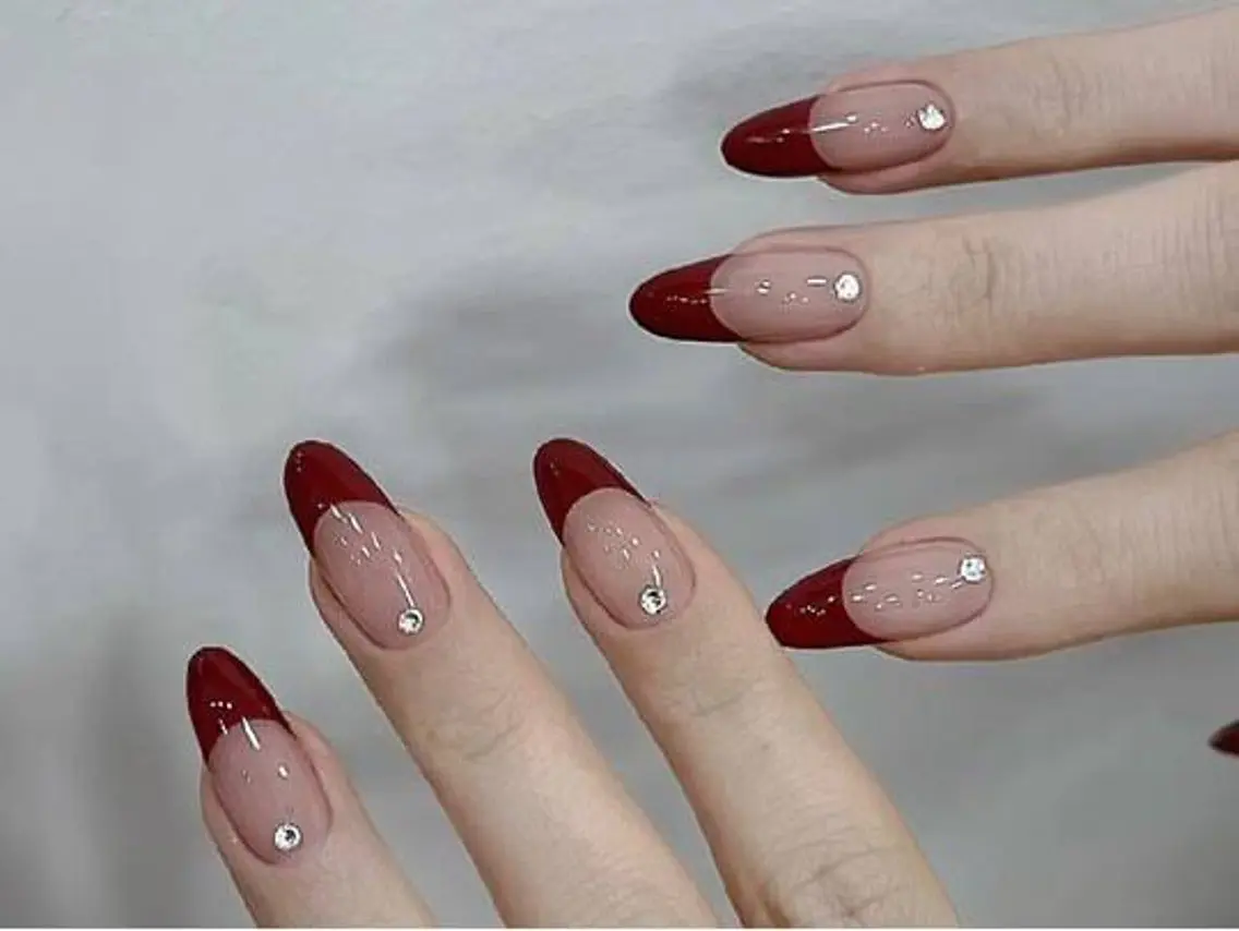 10本チップ長さだし フレンチ/ガラスフレンチの写真