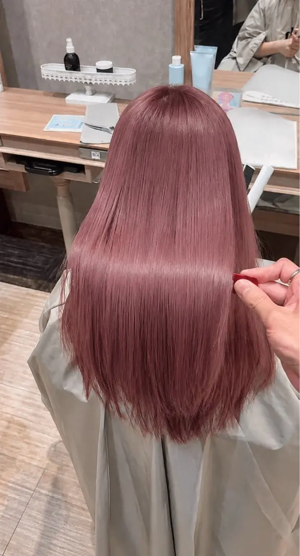 ロング °ʚ暖色カラー特化 ɞ°Ash国立店ほののヘアスタイル