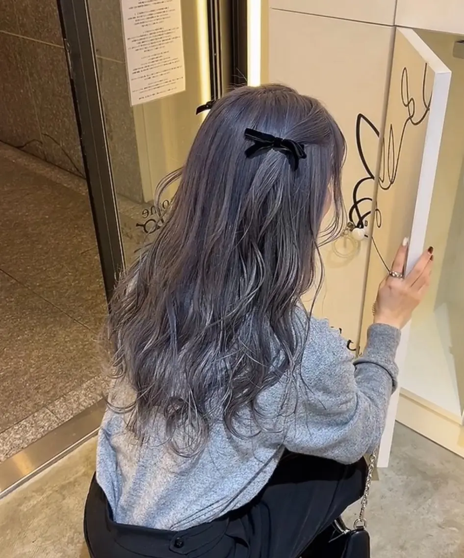 ロング カラー ヘアアレンジ カット ヘアカラー トリートメント 東 晴菜のヘアスタイル