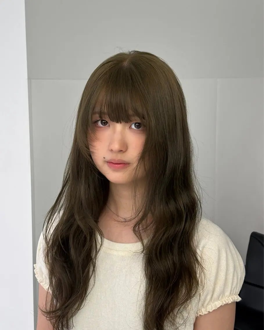 カラー ベージュカラー ダブルカラー オリーブベージュ 髪質改善 アヤカ /カラー/ネイルのヘアスタイル