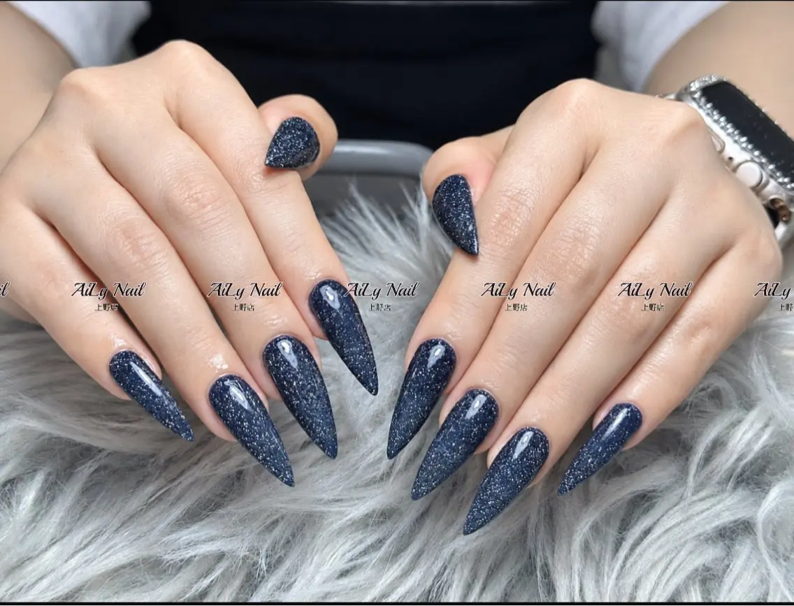 ネイル アートネイル ジェルネイル マグネットネイル ニュアンスネイル シンプルネイル ハンドネイル AiLy Nail 上野店のネイルデザイン