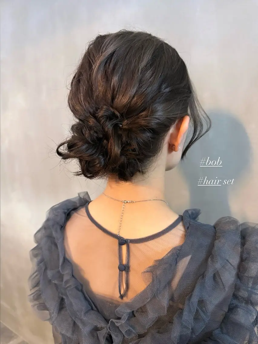 ミディアム ヘアアレンジ ボブ ヘアセット 佐伯 桃のヘアスタイル