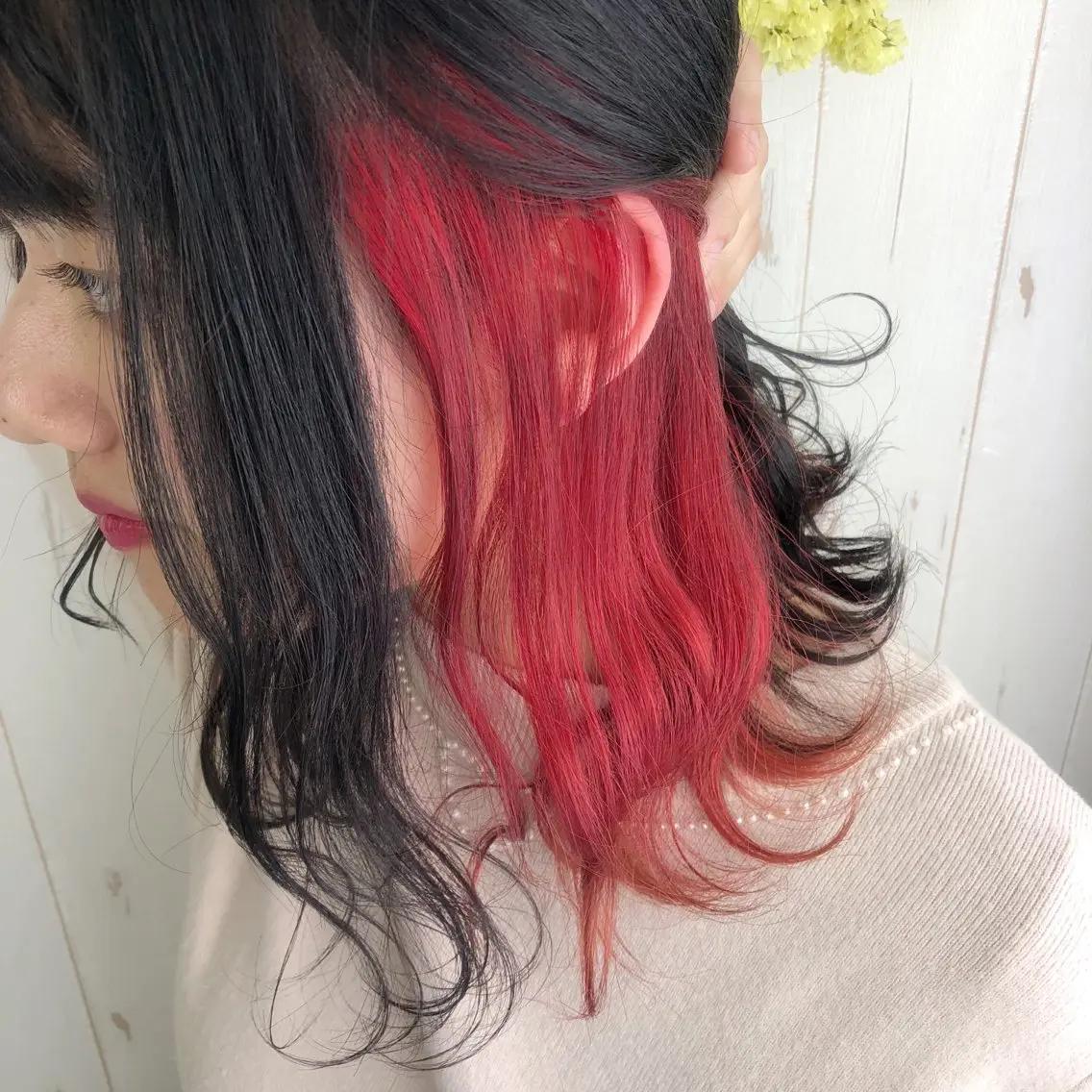 ロング カラー インナーカラー 推し ブリーチ 髪質改善のヘアスタイル