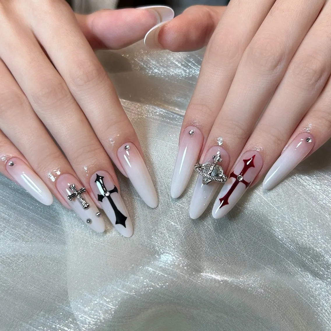 ネイル ハンドネイル 🎀 NaNa_nailのネイルデザイン