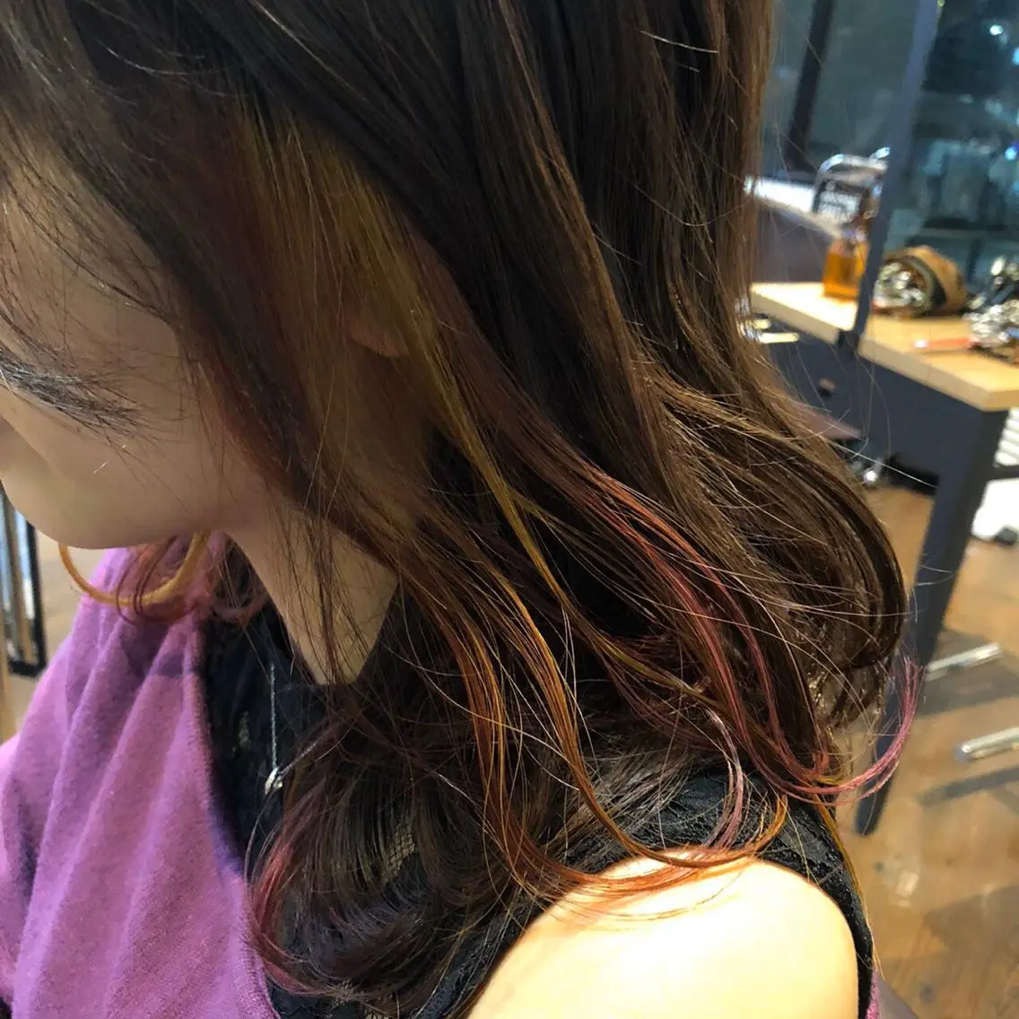 セミロング カラー 白戸 優樹のヘアスタイル