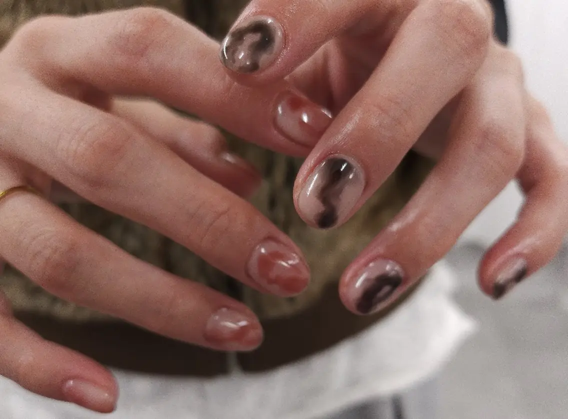 ネイル ジェルネイル 持ち込み ニュアンスネイル パラジェル 冬ネイル ハンドネイル puku nail 🌼kazu🌼のネイルデザイン