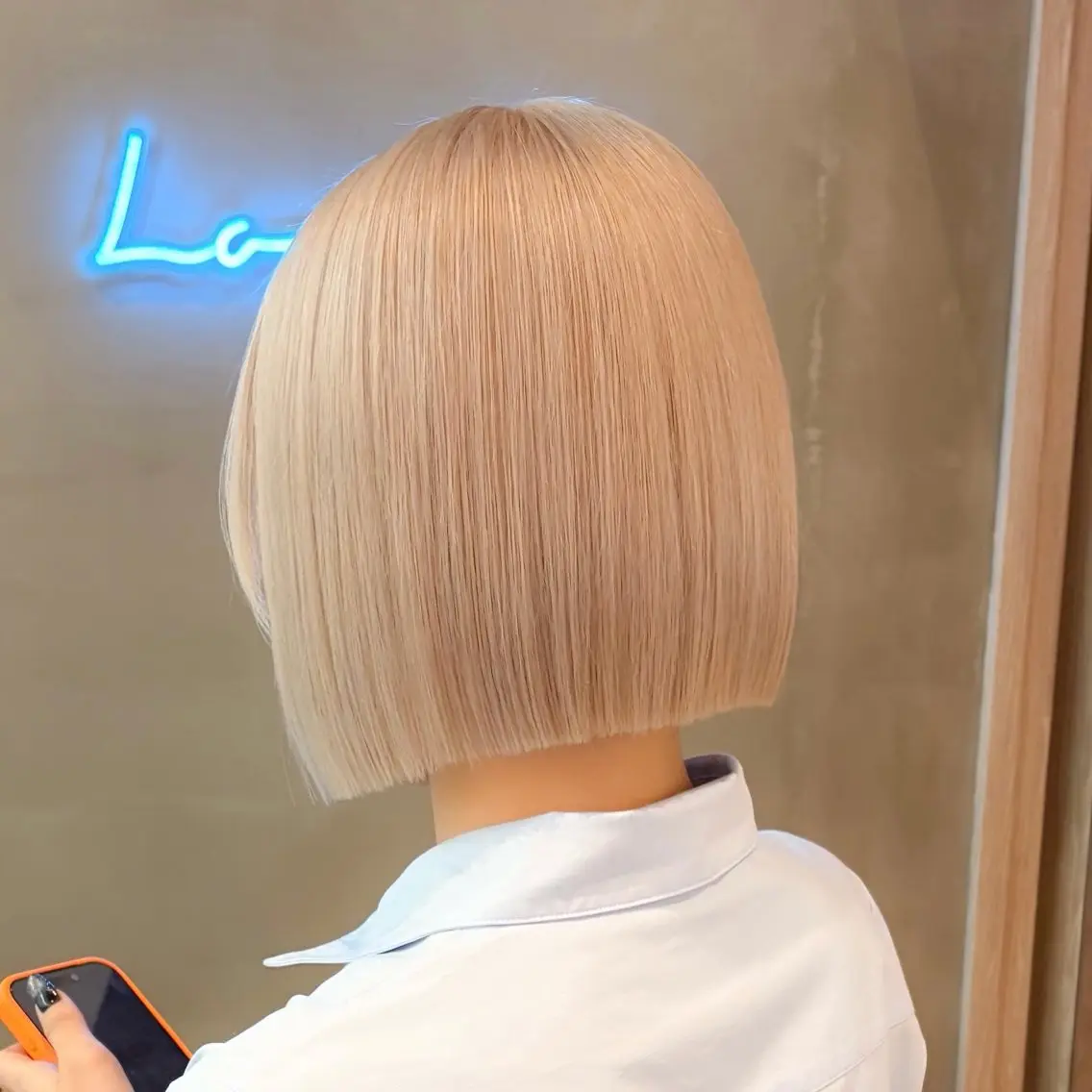 ミディアム カラー ベージュカラー ホワイトベージュ カット ヘアカラー トリートメント ♥️ボブ縮毛矯正/暖 色/minami♥️のヘアスタイル