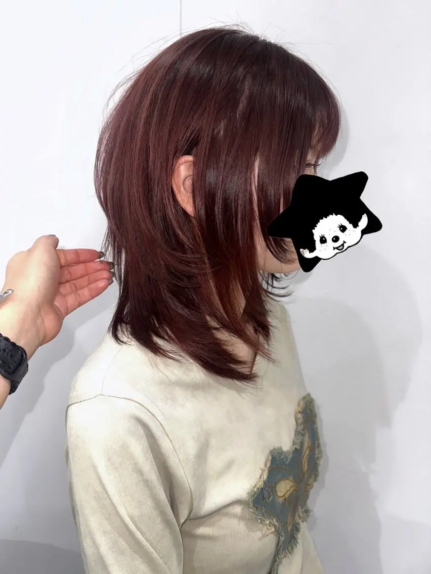 ミディアム カット 韓国レイヤー特化 /ミクのヘアスタイル