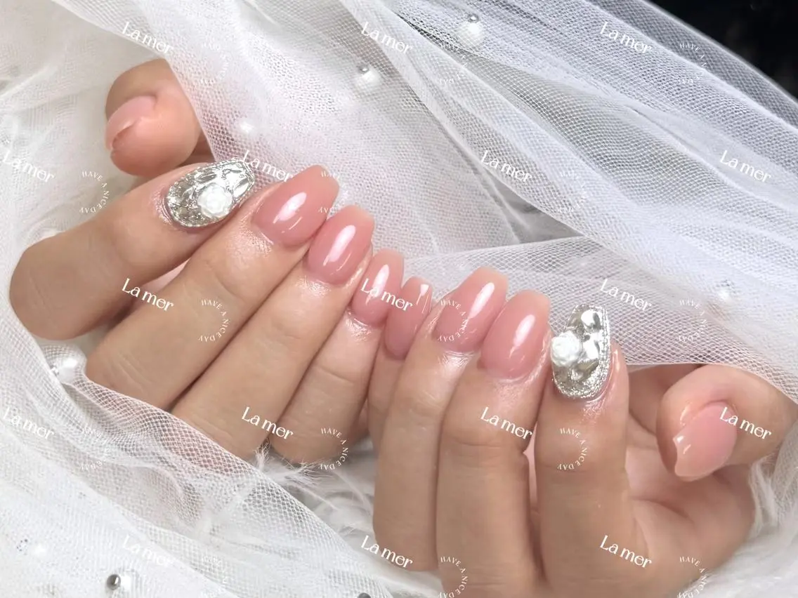 ネイル 🌻 Momoko_のネイルデザイン