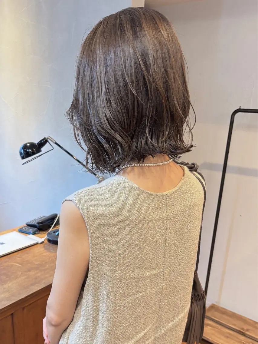 ミディアム 切りっぱなしボブ ボブレイヤー ボブ レイヤーカット 外ハネヘア 平野 たかひとのヘアスタイル