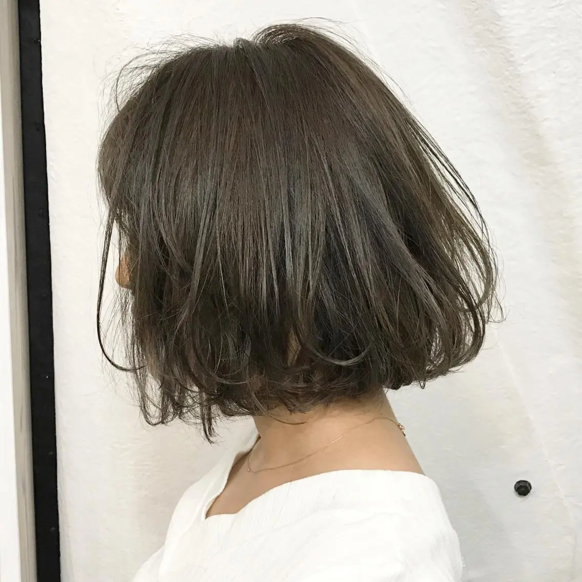 ショート カラー ブルーカラー ブルーグレー ブルーグレージュ グレージュ ハイライトカラー K-POP好き美容師 🇰🇷Kai.Yのヘアスタイル