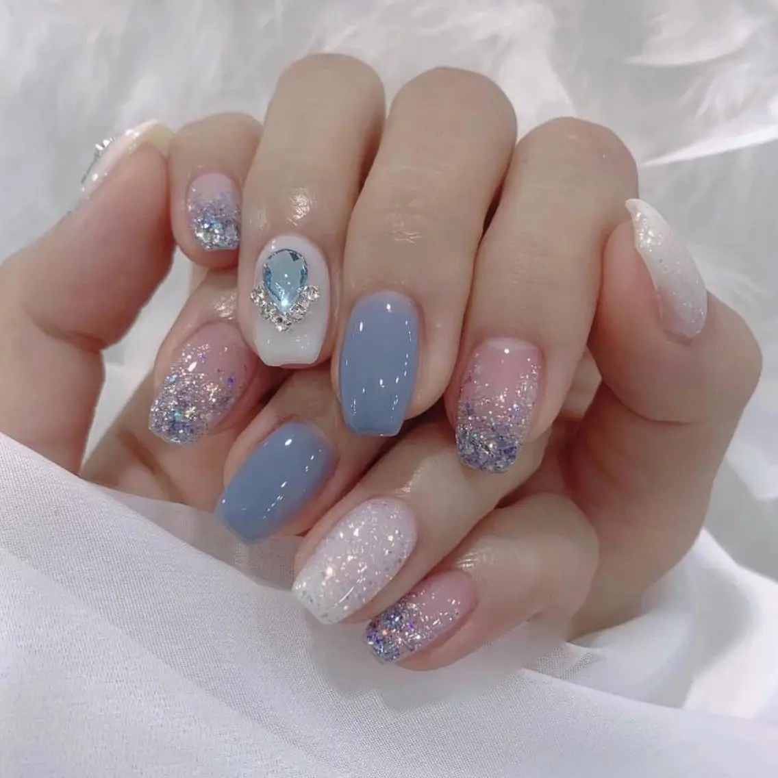 ネイル Queen‘s なんのネイルデザイン