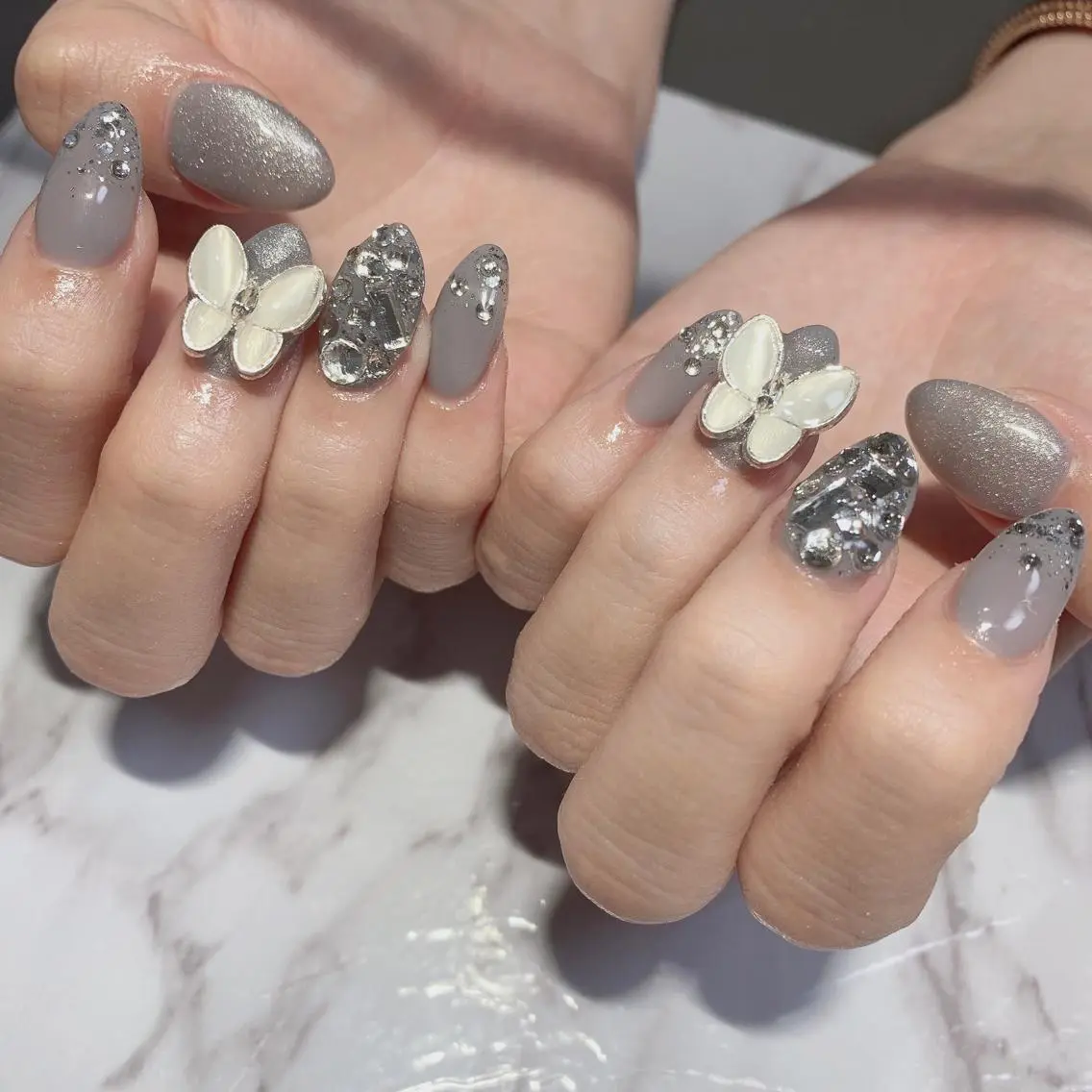 ネイル ハンドネイル Ally's Nailのネイルデザイン