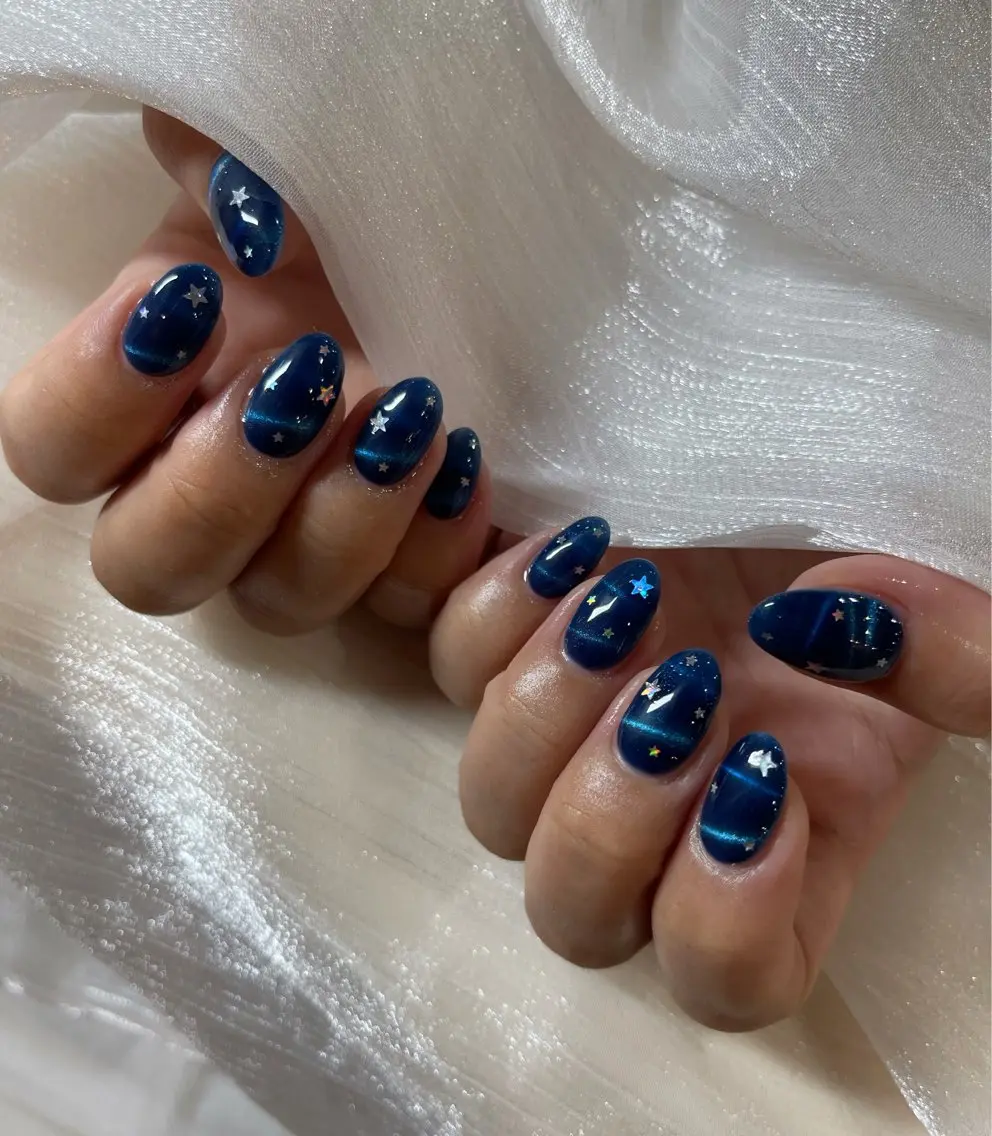 ネイル MQueen ネイルサロンのネイルデザイン