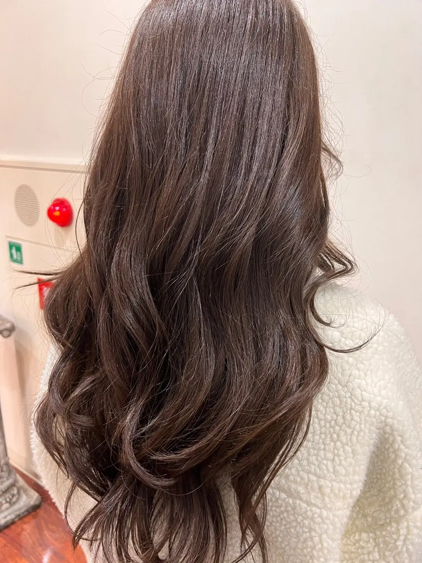 カラー ヘアカラー 透明感カラー✨ 艶カラーのヘアスタイル