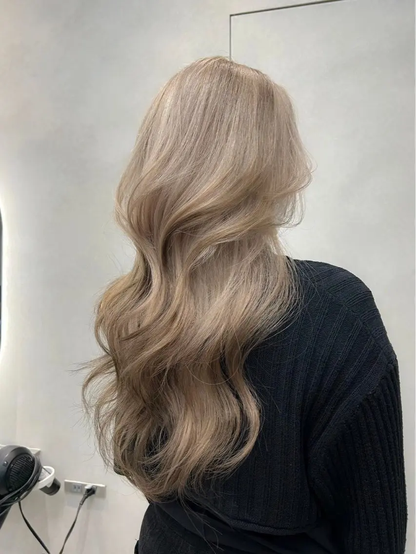 ロング カット ヘアカラー 無料カットモデル募集 ONYX 表参道のヘアスタイル