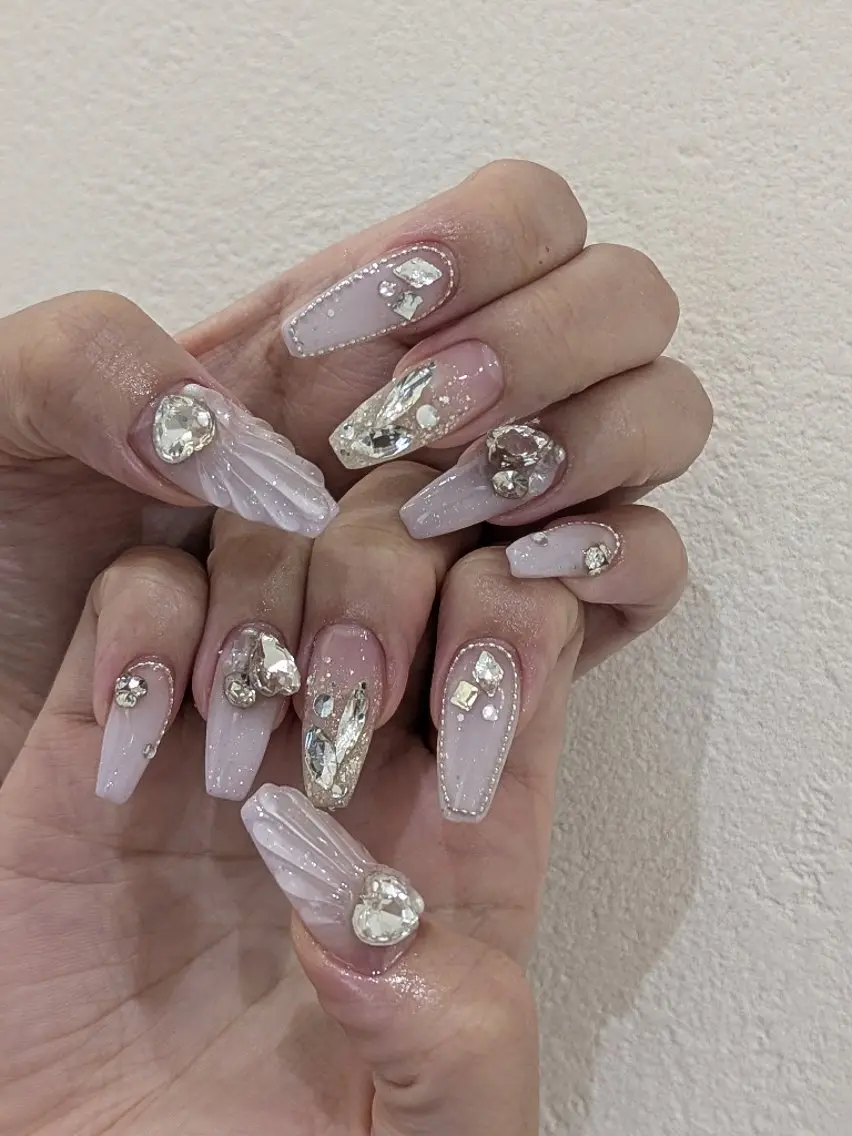 ネイル Lunabloom. yurinaのネイルデザイン