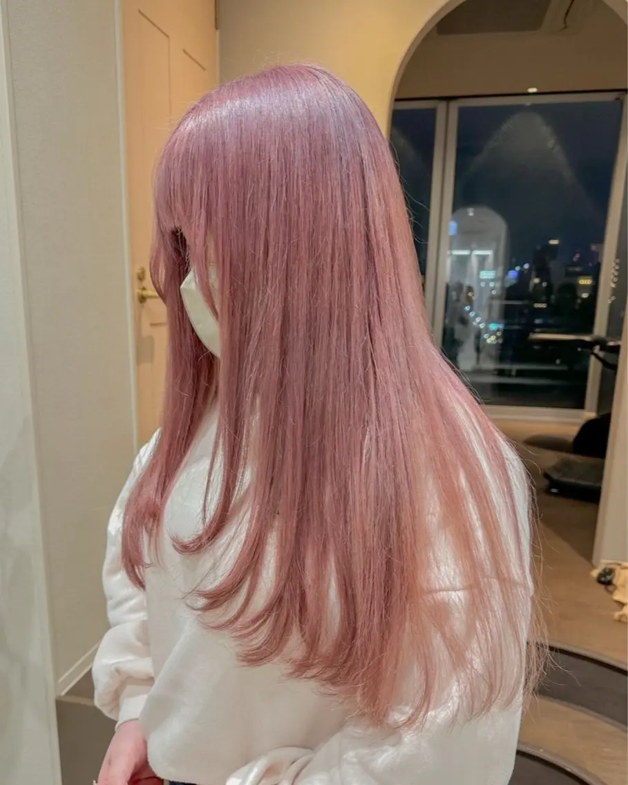 カラー ハイトーン／暖色 👩🏼HONOKAのヘアスタイル