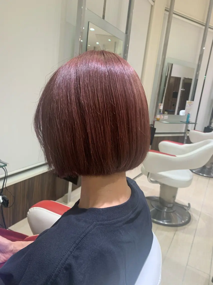 ショート カラー ベージュカラー 透明感カラー ピンクカラー ピンクベージュ ヘアカラー Earth 水沢店 平栗 優佳のヘアスタイル
