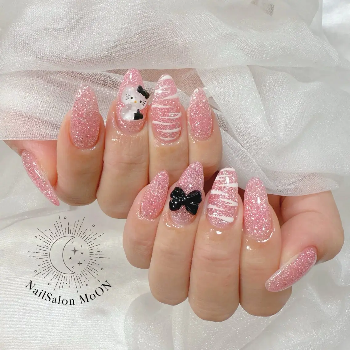 ネイル ハンドネイル ハンドケア MoON...❤︎ MeGuのネイルデザイン