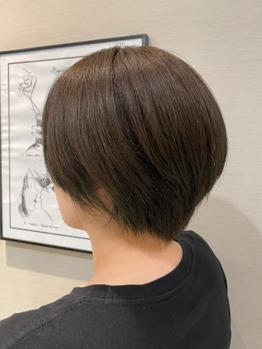 ショート 鈴木 絢麗のヘアスタイル