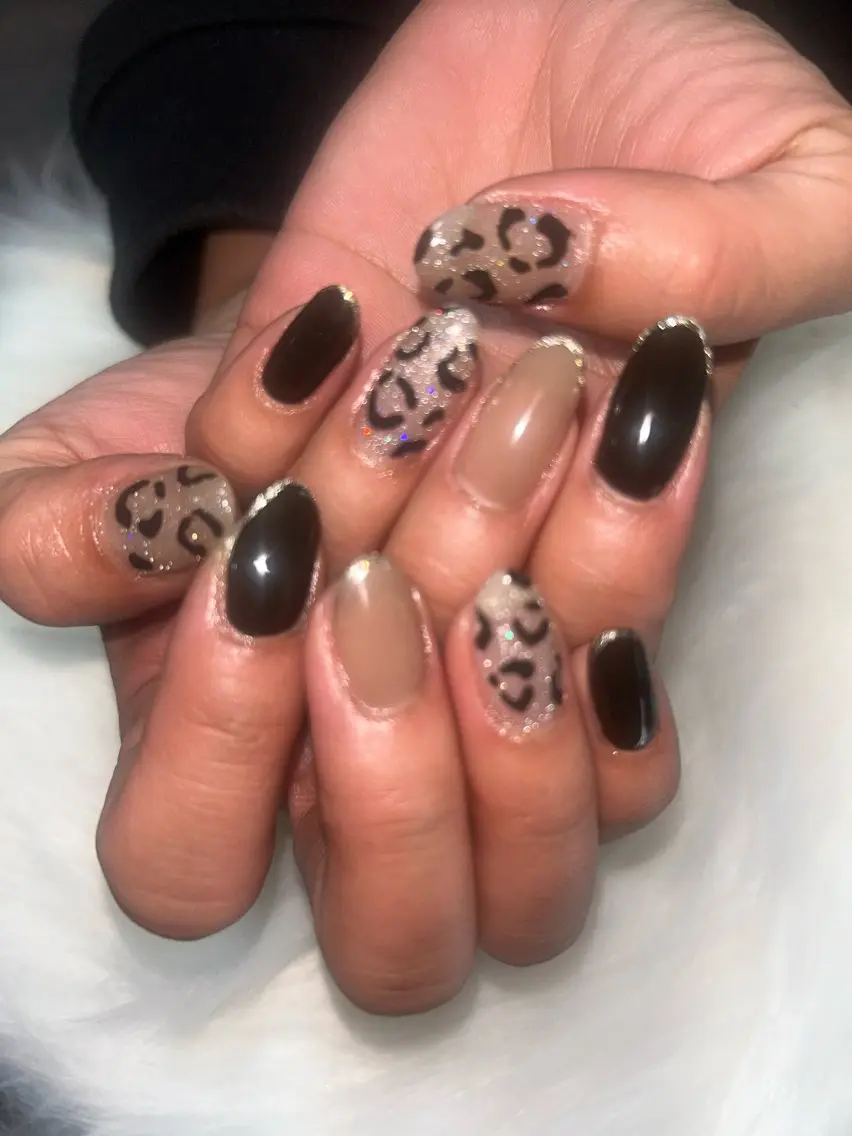 ネイル 長さ出し フラッシュネイル フレンチネイル ジェルネイル キラキラネイル ハンドネイル 愛 nailsalonのネイルデザイン