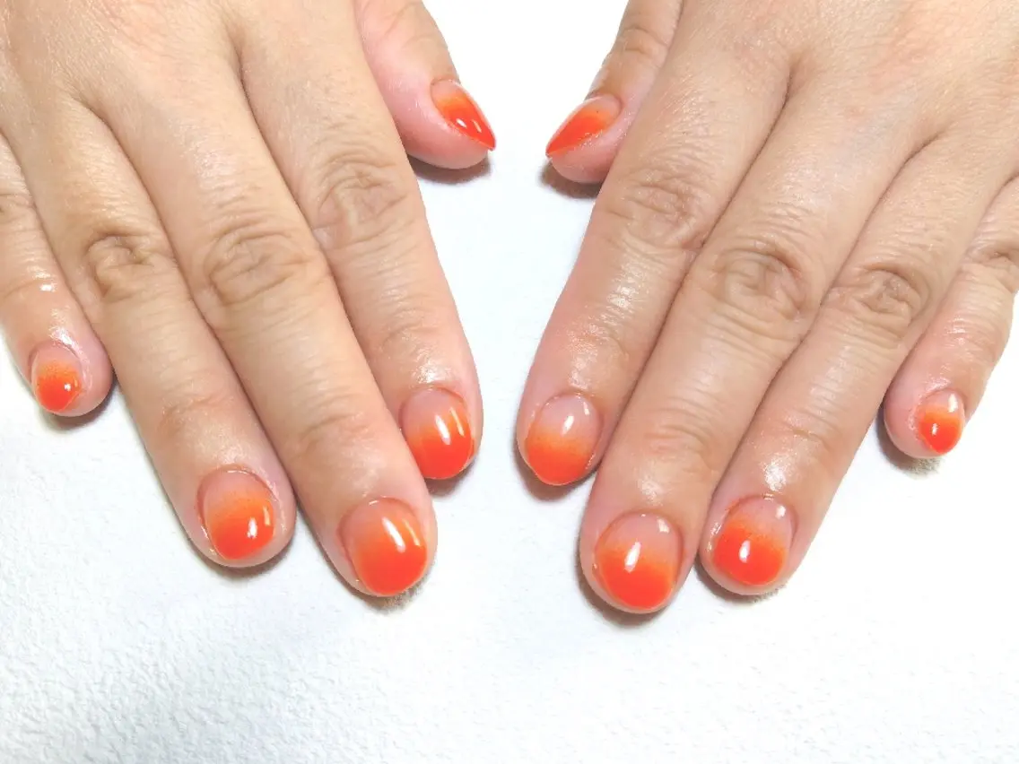 ネイル ジェルネイル グラデーション Calico Nailのネイルデザイン