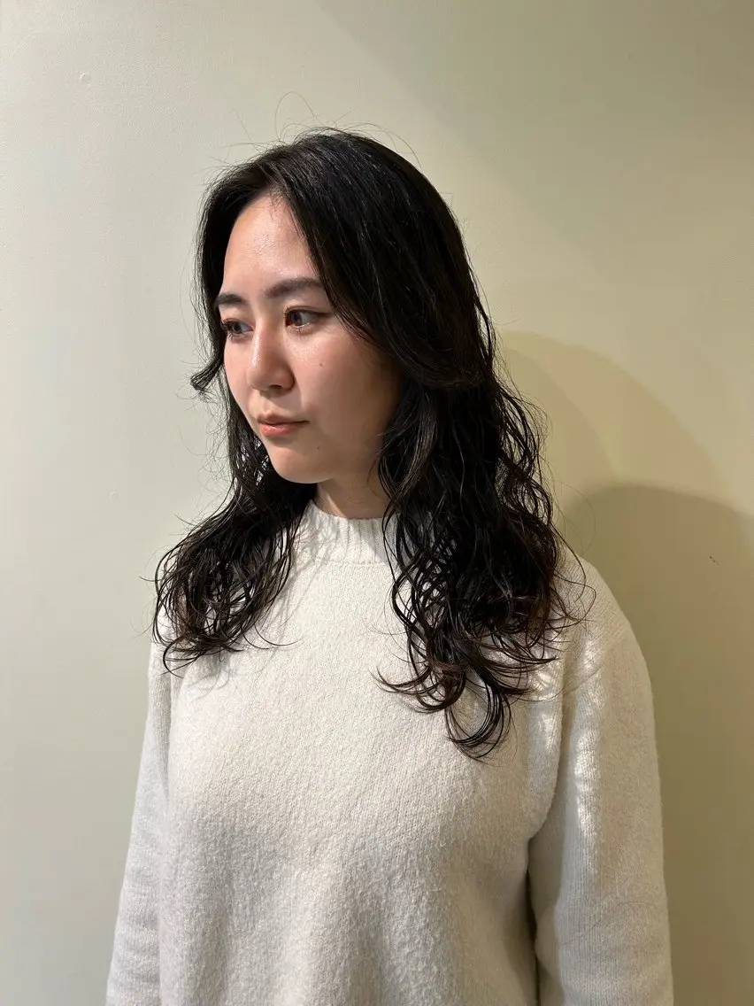 ロング パーマ ロング 丸山 彩也夏のヘアスタイル