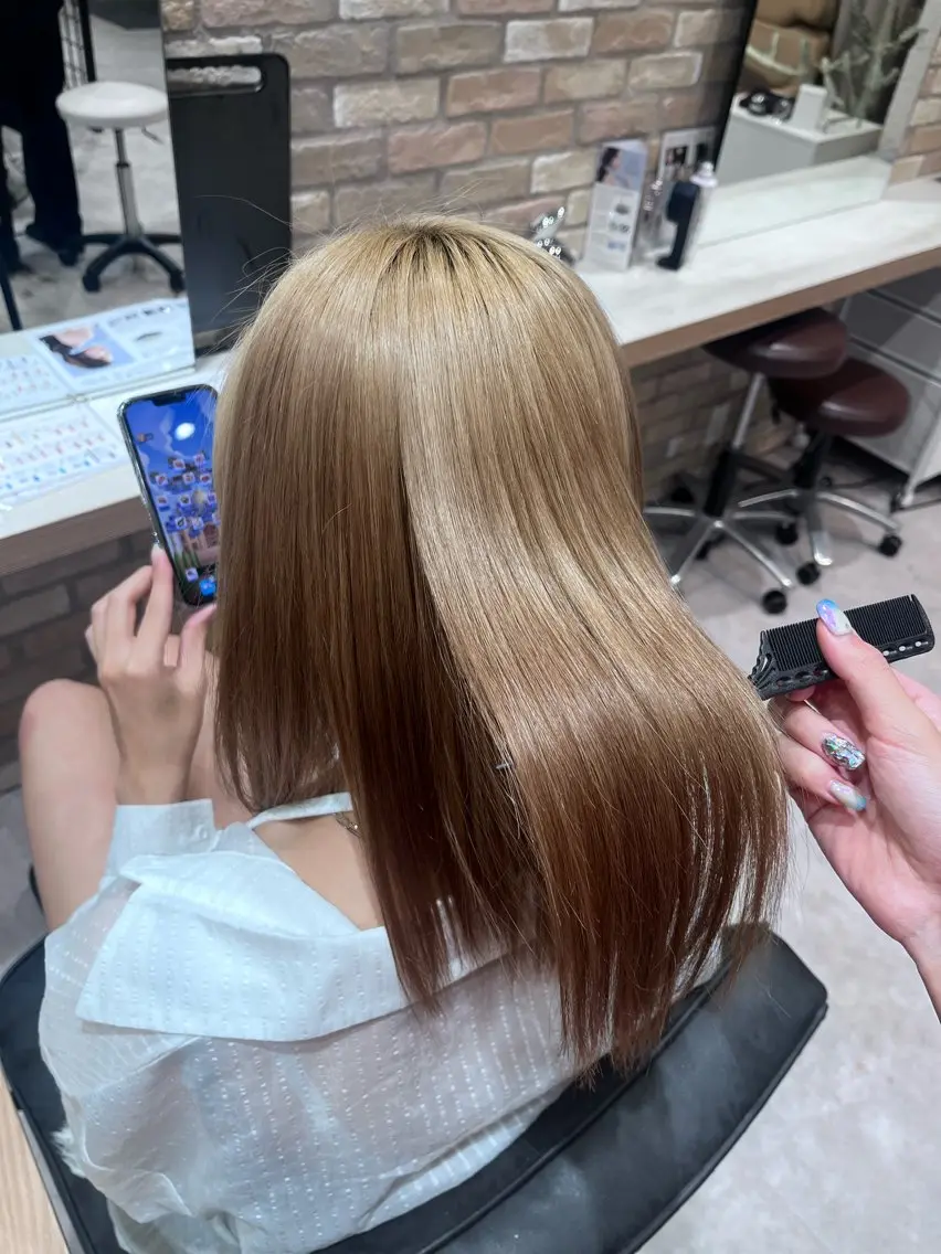 トリートメント 🩶レイナ🩶 color/nailのヘアスタイル