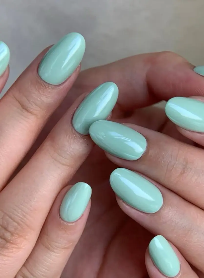ネイル アートネイル ボルドー フレンチネイル ジェルネイル 氷ネイル・うるうるネイル ハンドネイル Julie Nail Rinのネイルデザイン