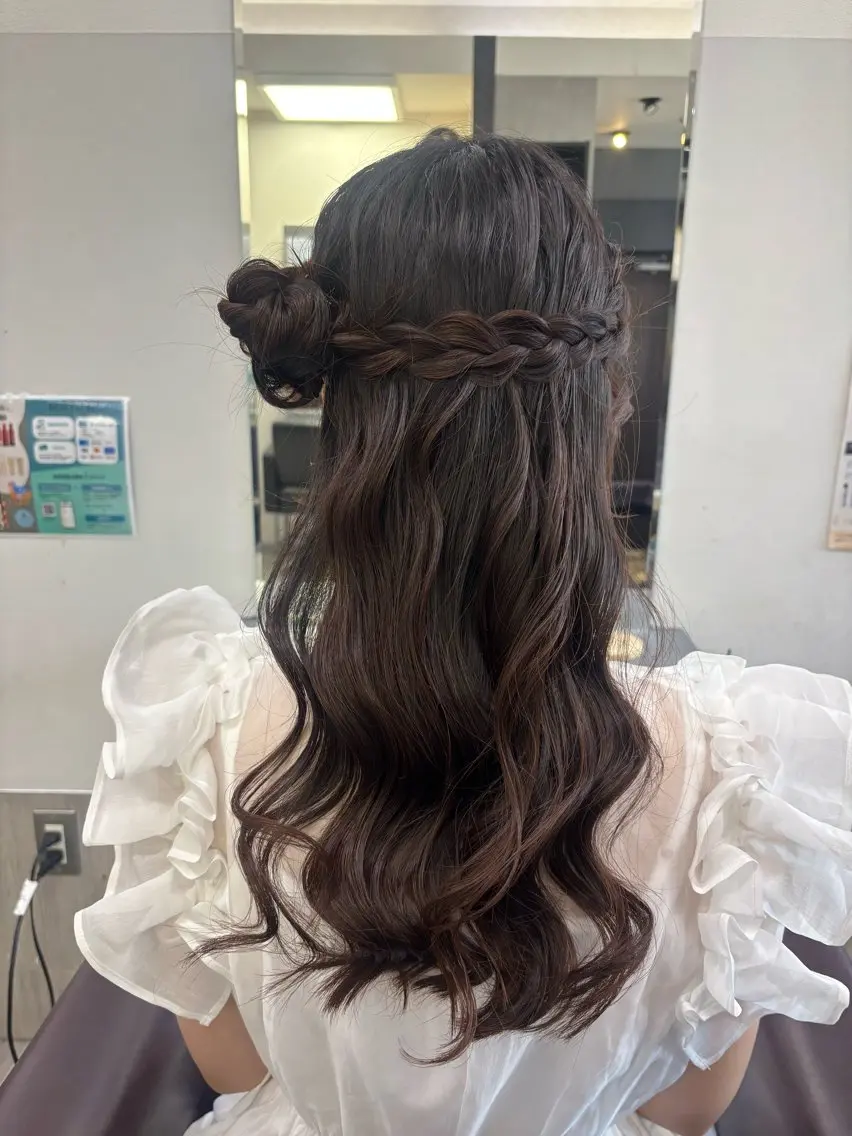 ヘアアレンジ ヘアセット ブリーチなしWカラー ヘアセット菜希のヘアスタイル