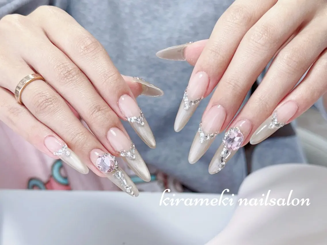 ロング ハンドネイル kirameki nail salonのネイルデザイン