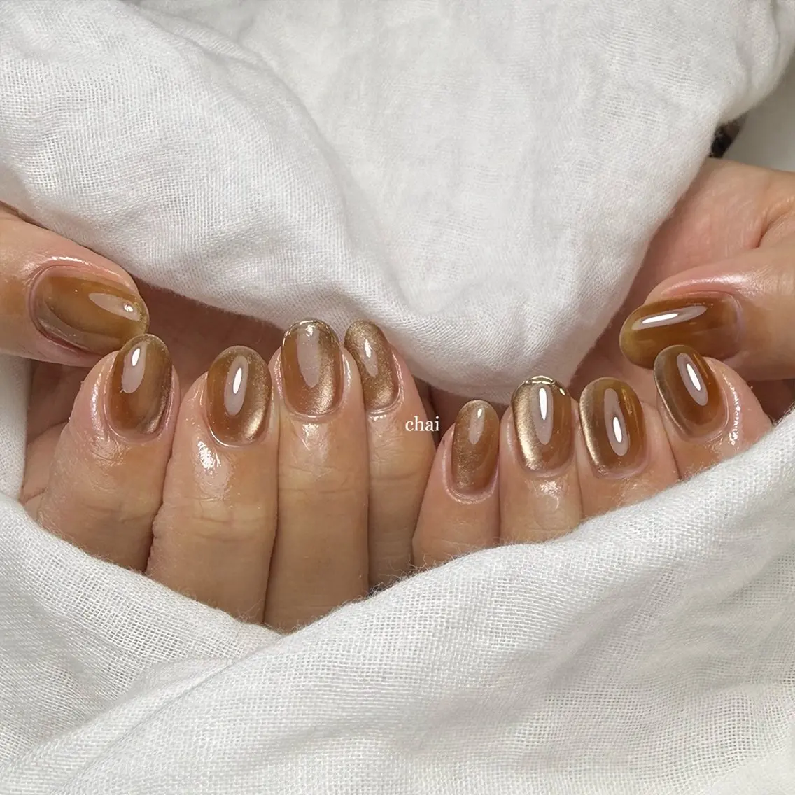 ネイル ブラウン マグネットネイル ワンカラーネイル ハンドネイル chai nail + eye📍鶴橋のネイルデザイン