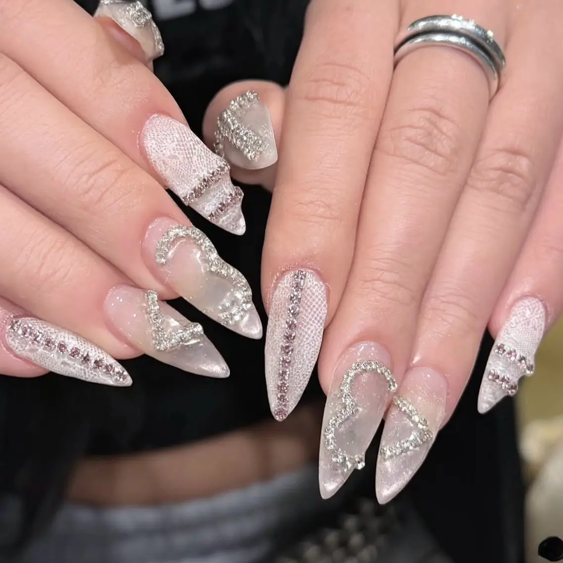 ネイル ハンドネイル LANA NAILのネイルデザイン