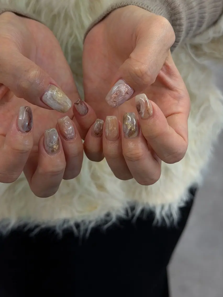 ネイル ジェルネイル マグネットネイル ミラーネイル ニュアンスネイル パラジェル ハンドネイル ハンドケア Bana_ Nailのネイルデザイン