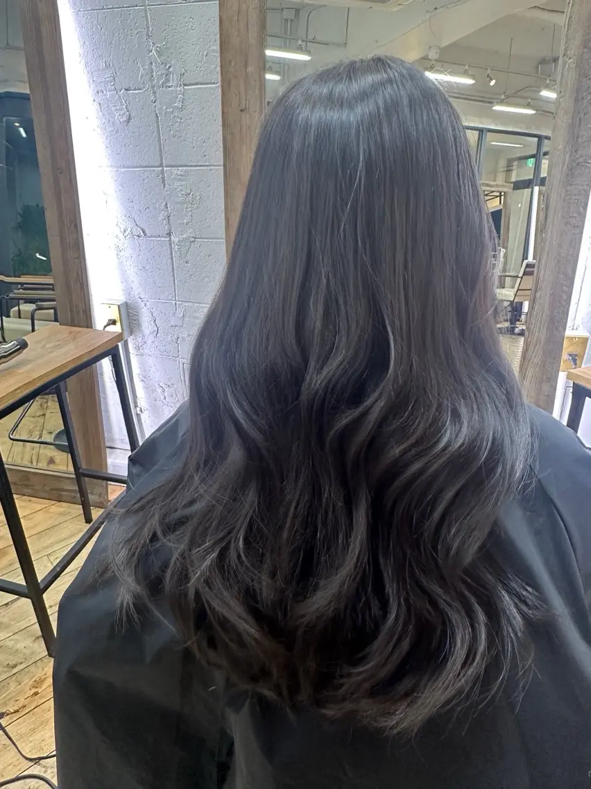 カラー 透明感カラー グレージュ オリーブグレージュ オリーブグレー ヘアカラー 🐈‍⬛ 桐弓🐾⭐︎のヘアスタイル