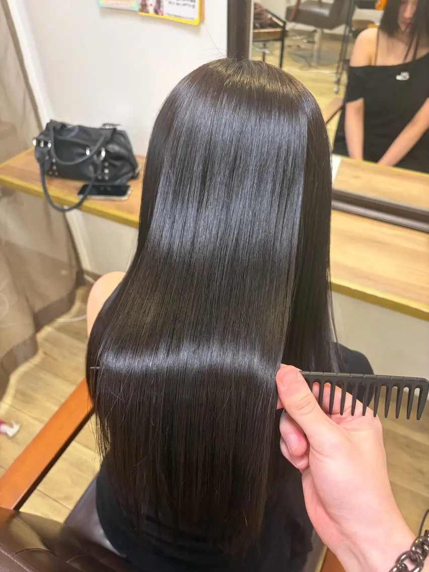 髪質改善縮毛矯正(カット、シャンプー込み)の写真