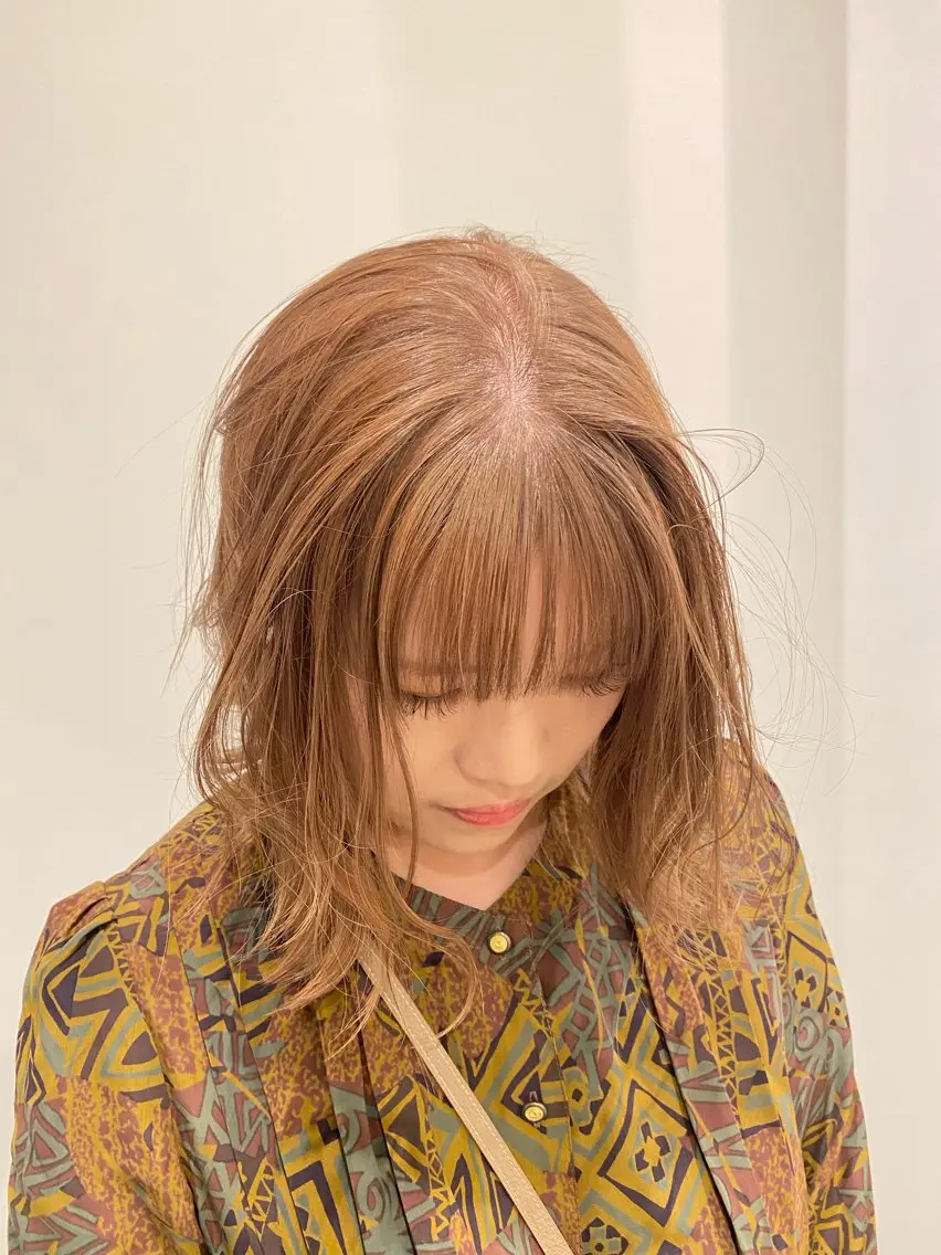 ミディアム カラー ベージュカラー ミルクティーベージュ ヘアカラー 🍑 モモカ🍑のヘアスタイル