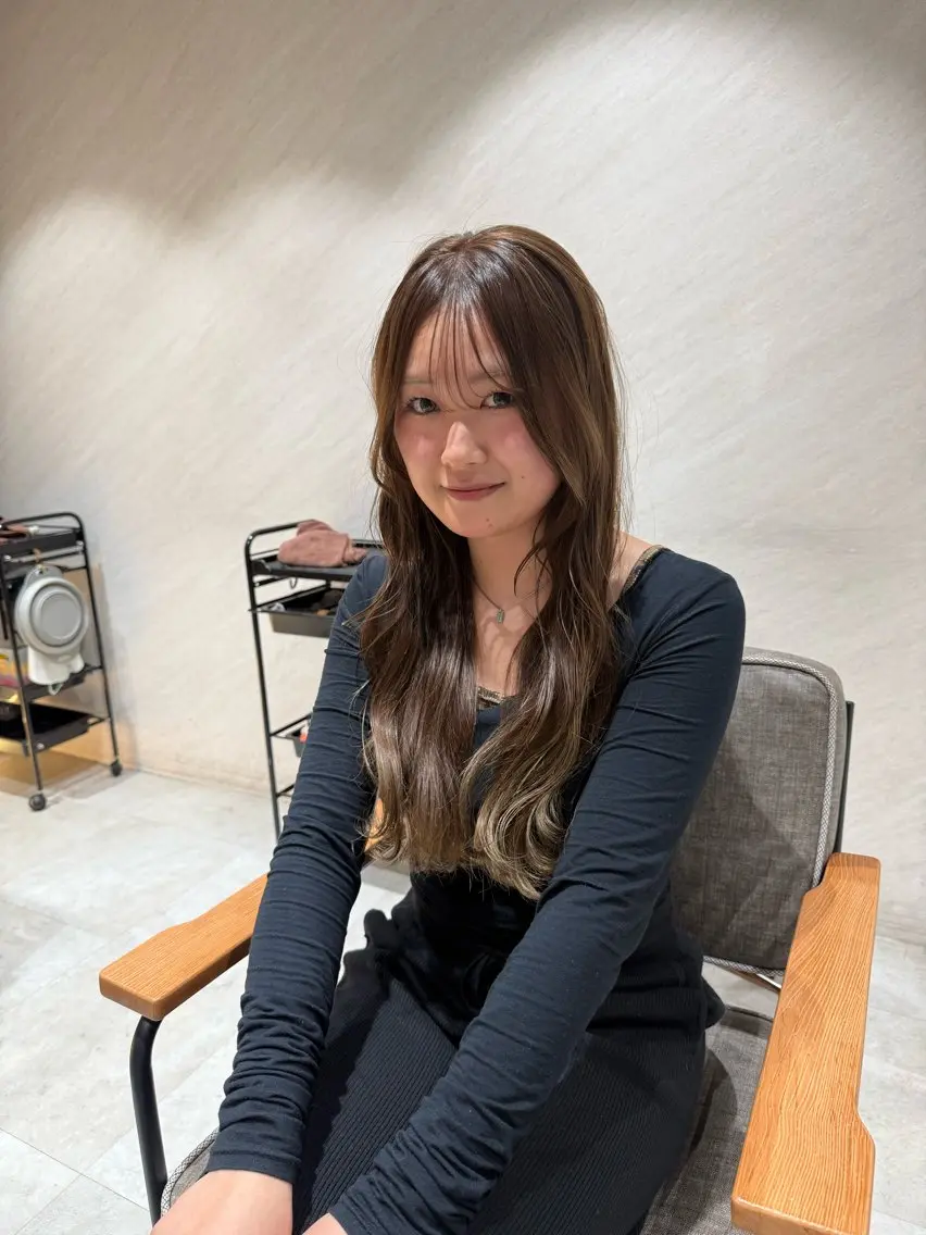 ロング カラー ロング トリートメント カット ヘアカラー レイヤーカット🫧 ／髪質改善✨TOWAのヘアスタイル