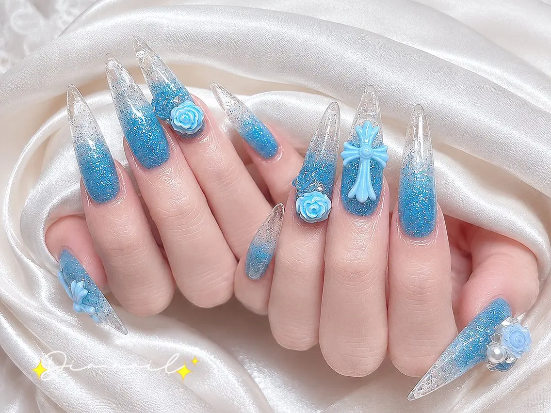 ネイル 韓国ネイル マグネットネイル ニュアンスネイル 夏ネイル ワンホンネイル ハンドネイル Di'a nail ネイルサロンのネイルデザイン
