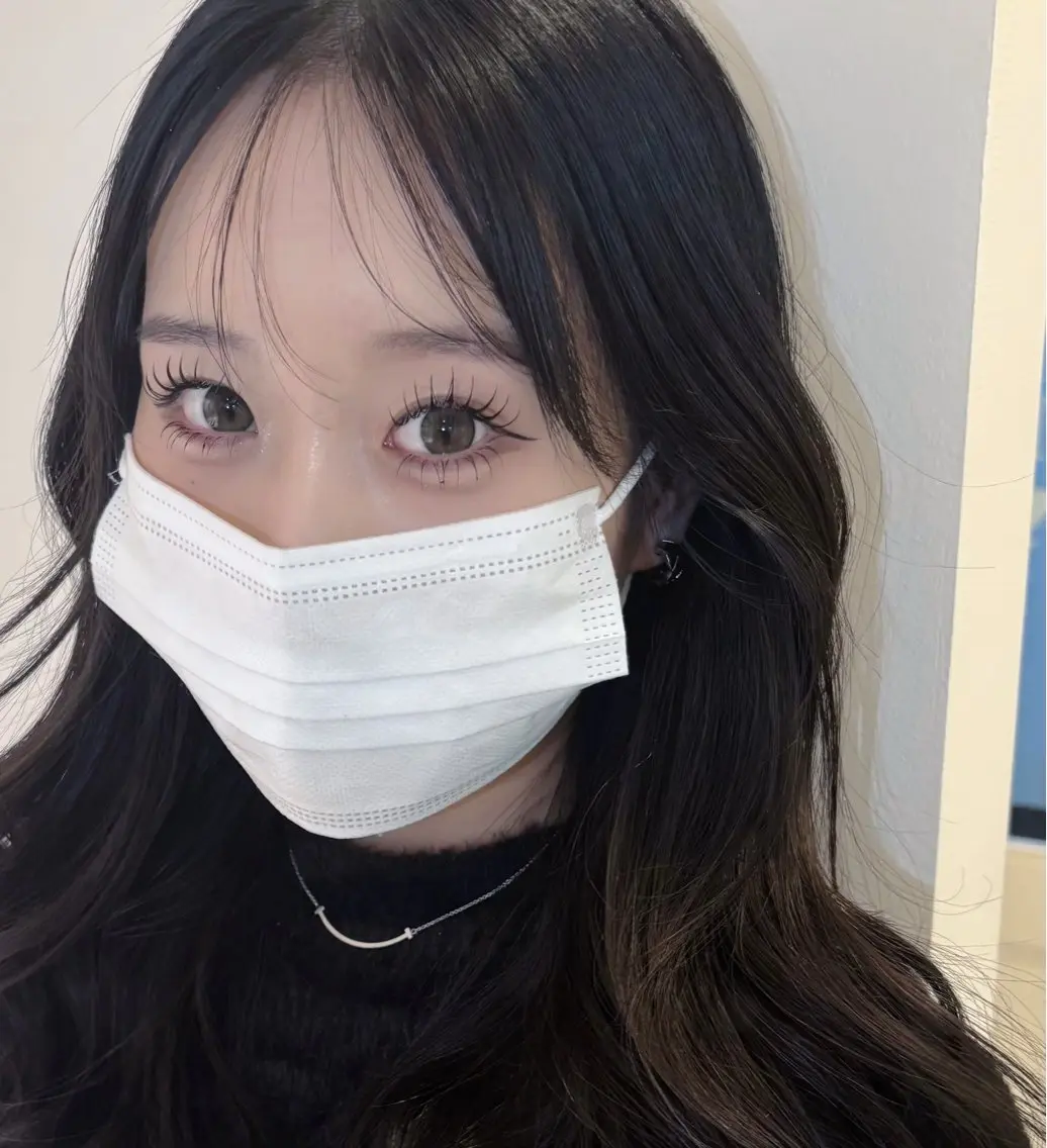 ♡パリエク LEDフラットラッシュ120本 アイシャンプー付き✭*.+ﾟの写真