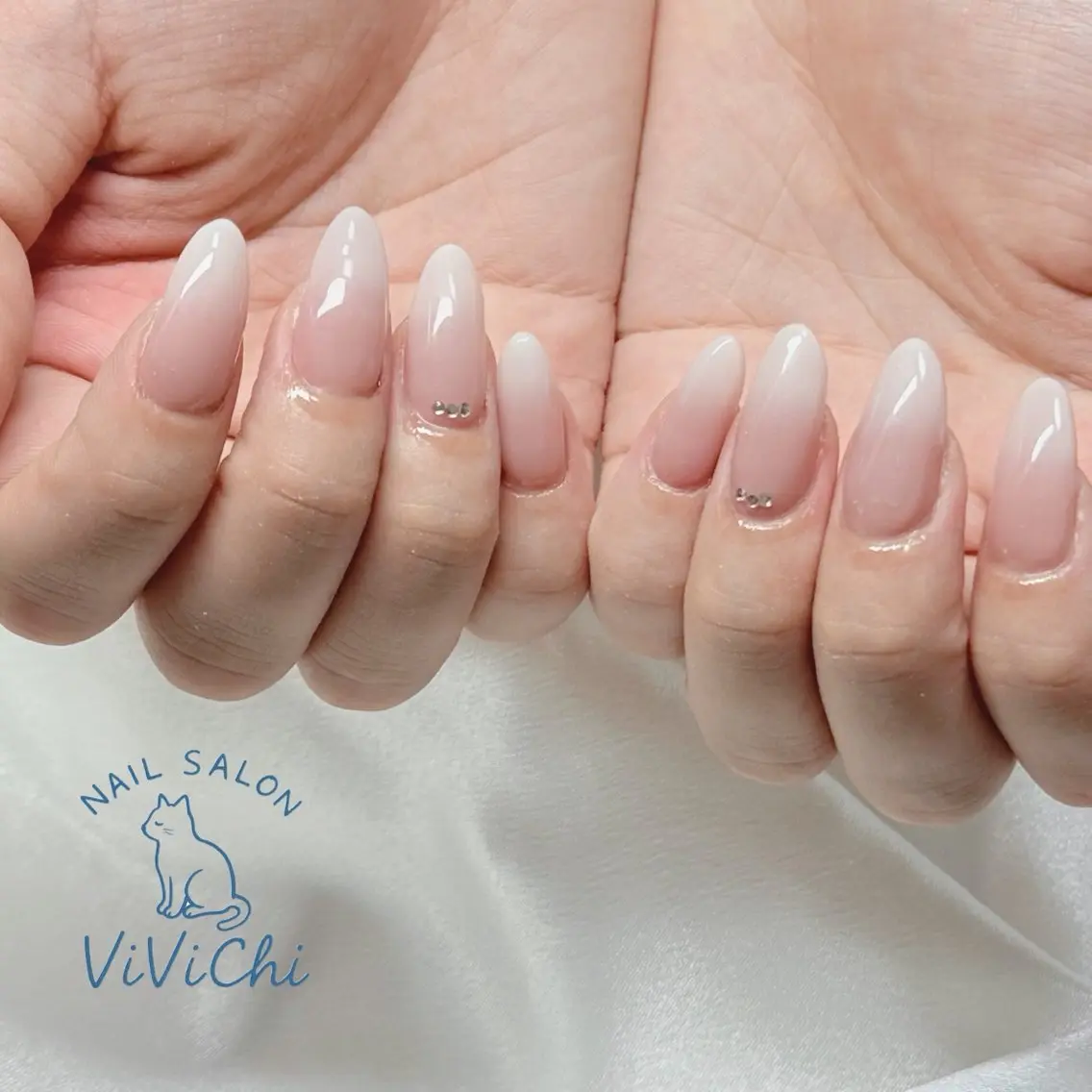 ネイル ハンドネイル ViViChi 梨帆のネイルデザイン