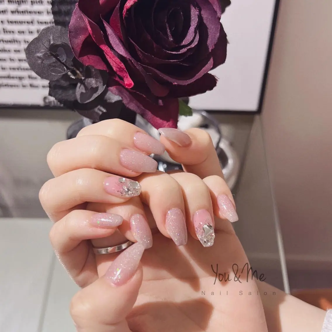 ネイル アートネイル フラッシュネイル フレンチネイル ジェルネイル ガラスフレンチ You&Me Yukiのネイルデザイン
