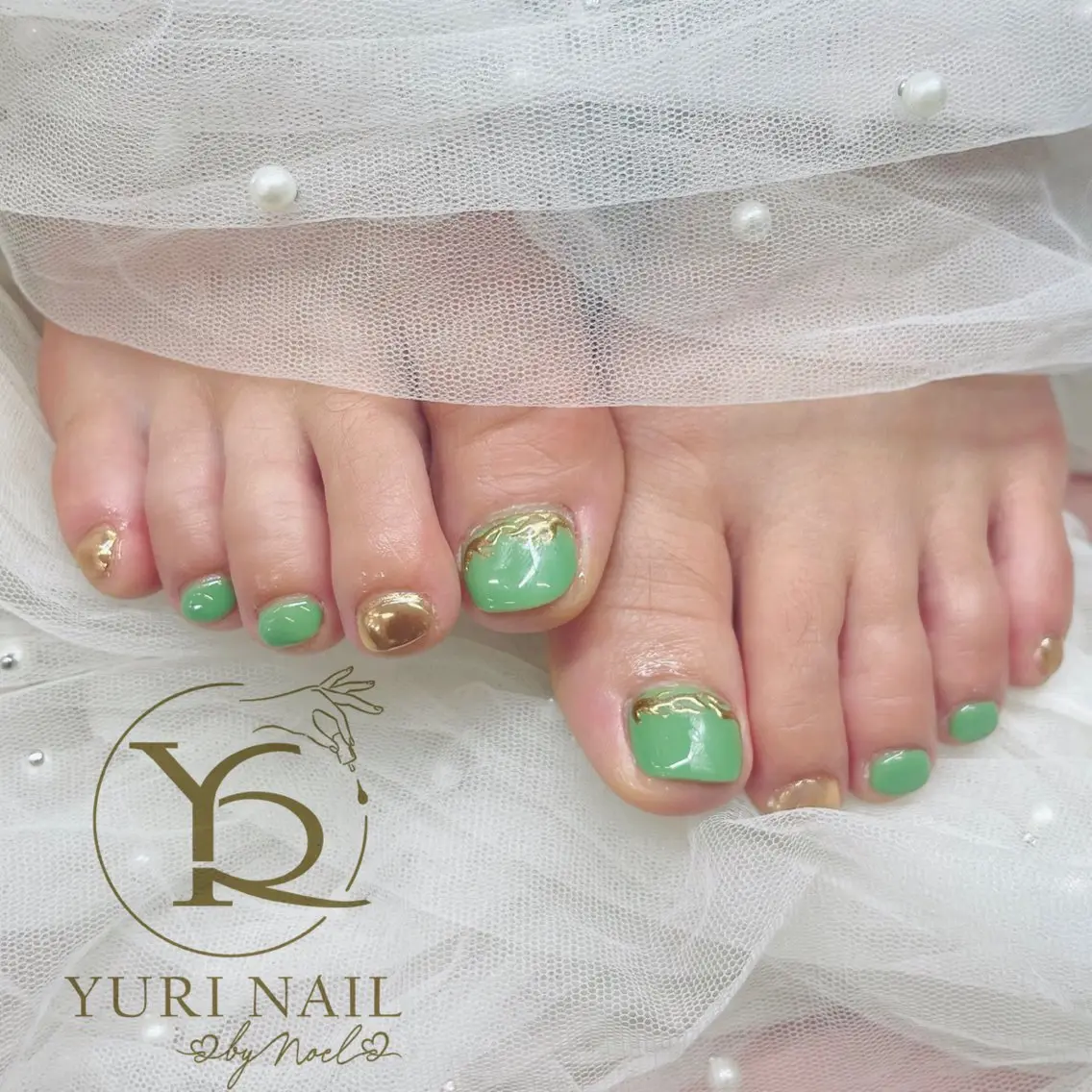 ネイル チークネイル フットネイル フレンチネイル グラデーション キラキラネイル ハンドネイル フットネイル ハンドケア YURI Nail Funabashiのネイルデザイン