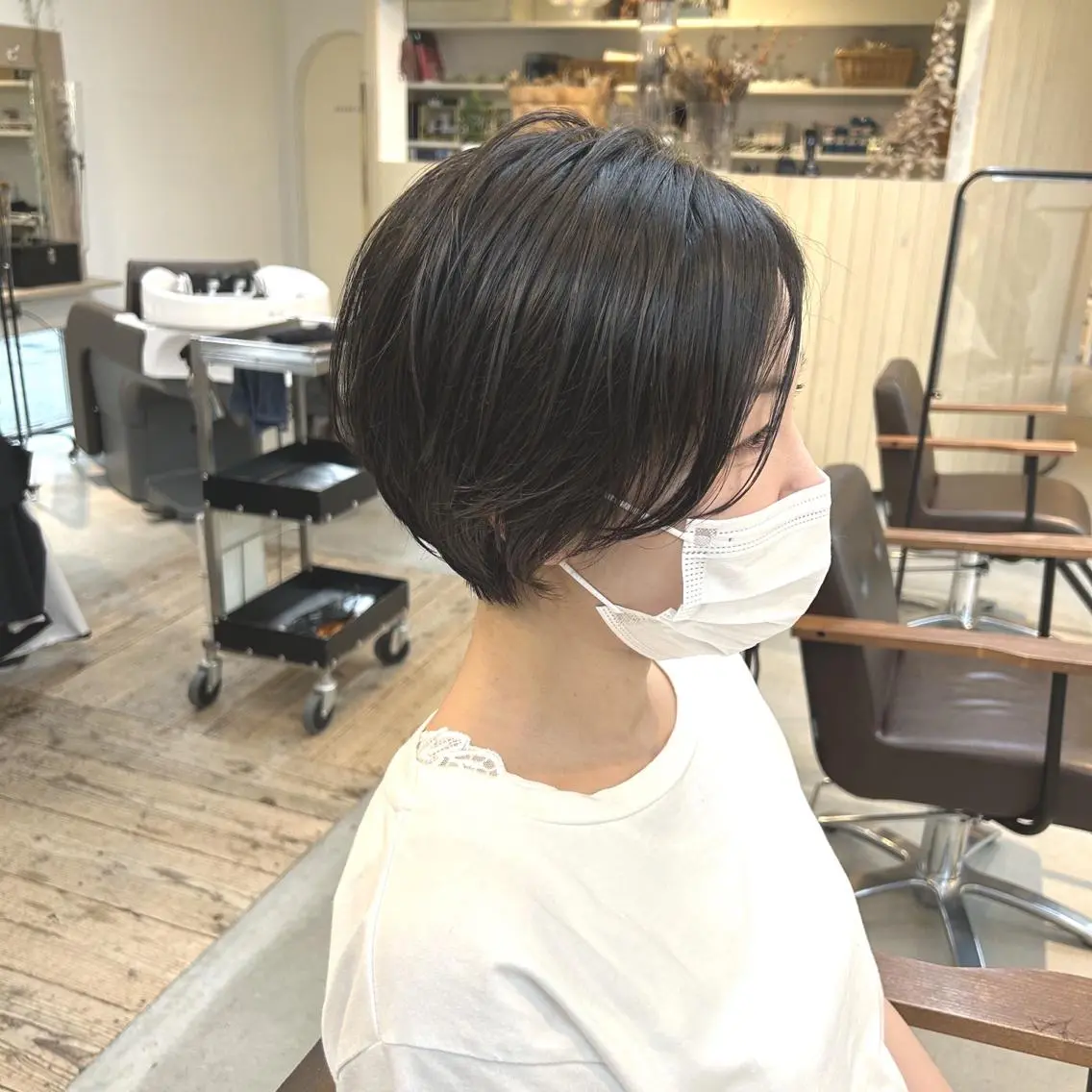 ショート カット 綿貫 美雪のヘアスタイル